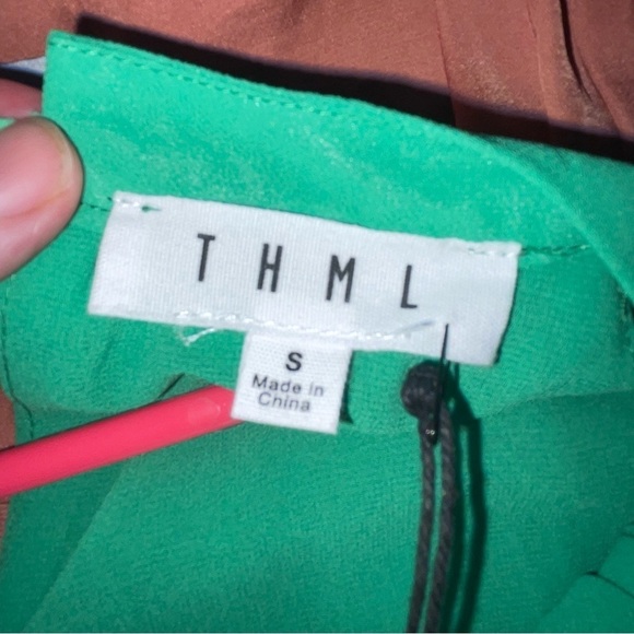 THML Halter Pleated Top Green NWT Size Small - Picture 6 of 10